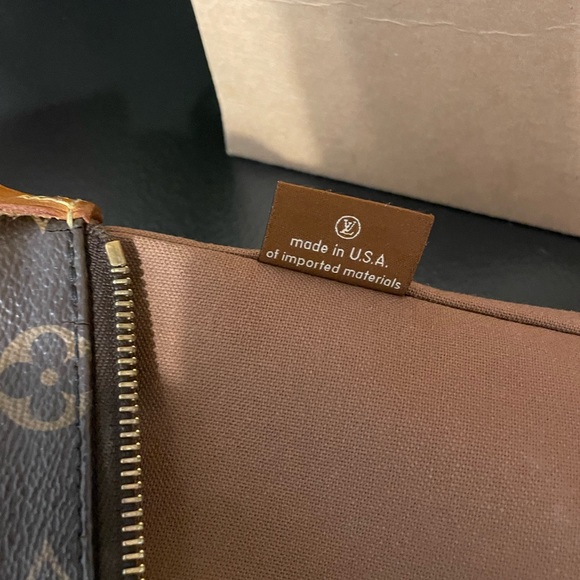 ❤️SOLD*SOLD*🛑Authentic Louis Vuitton Totally PM Monogram - Picture 10 of 14